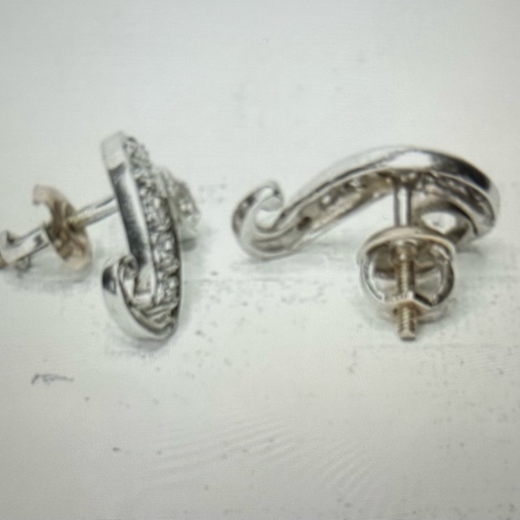 Antique 14k Old Mine Cut Diamond Earrings - Picture 2 of 4